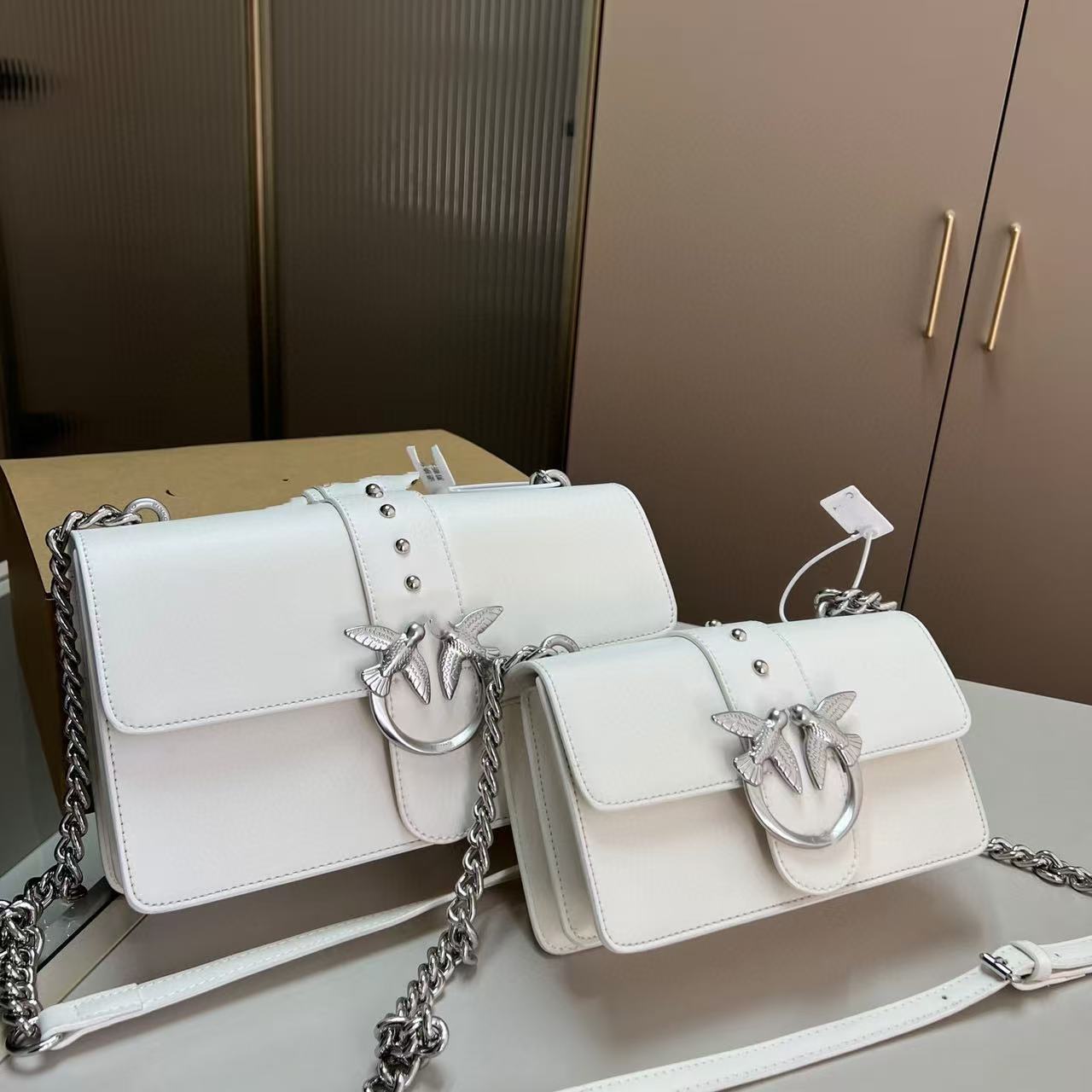 Luxury Quilted Bags - Klassische Damen-Unterarmtasche mit Doppelschwalbenschwanz-Design, Handtasche aus
