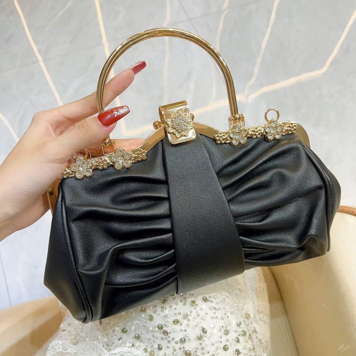 Luxury Bags Trend 2025 - 2025, luxuriöse High-End-Party-Wolken-Damen-Abend-Clutch-Taschen, Dame, Hochzeit, Abschlussball,