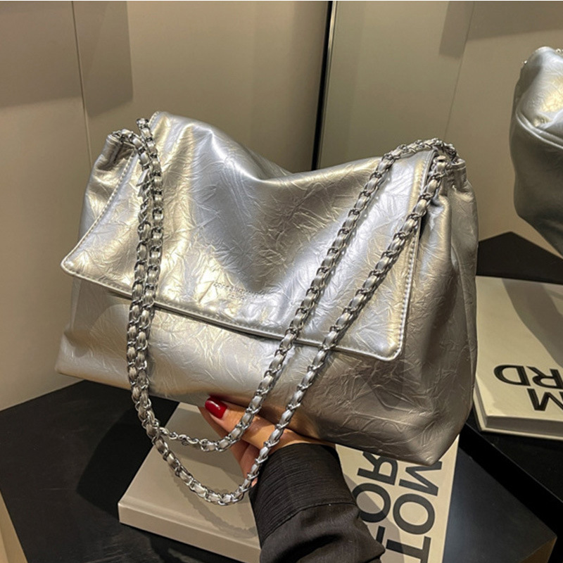 Modische Leder-Tragetasche mit – Luxury Quilted Bags Bewertung und Preis