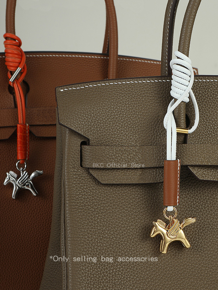 Luxuriöser Pegasus-Taschenanhä – Luxury Bags Hermes Birkin Bewertung und Preis