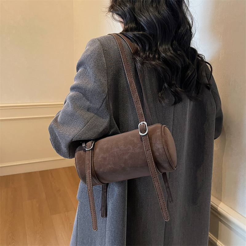 LEFTSIDE Damen Kleine Umhänget – Luxury Bags Trend 2025 Bewertung und Preis