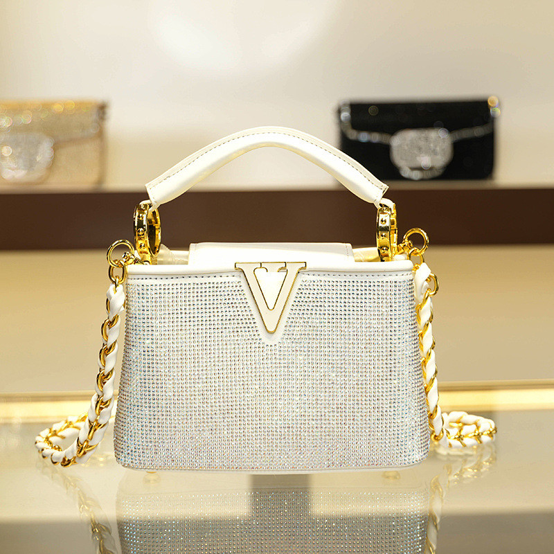 2025, luxuriöse Diamanten, gro – Luxury Bags Lv Bewertung und Preis