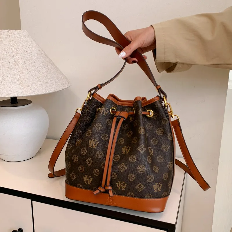 Minimalistische Luxus-Shopper- – Luxury Bags Lv Bewertung und Preis