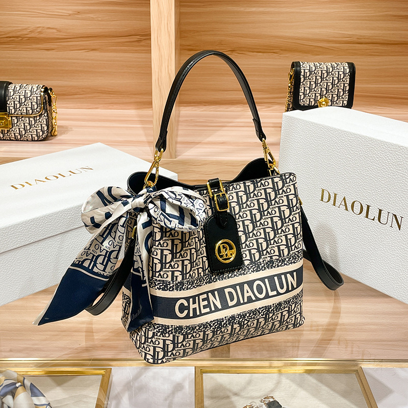 Beliebte Klassische Damenhandt – Luxury Bags Sale Bewertung und Preis